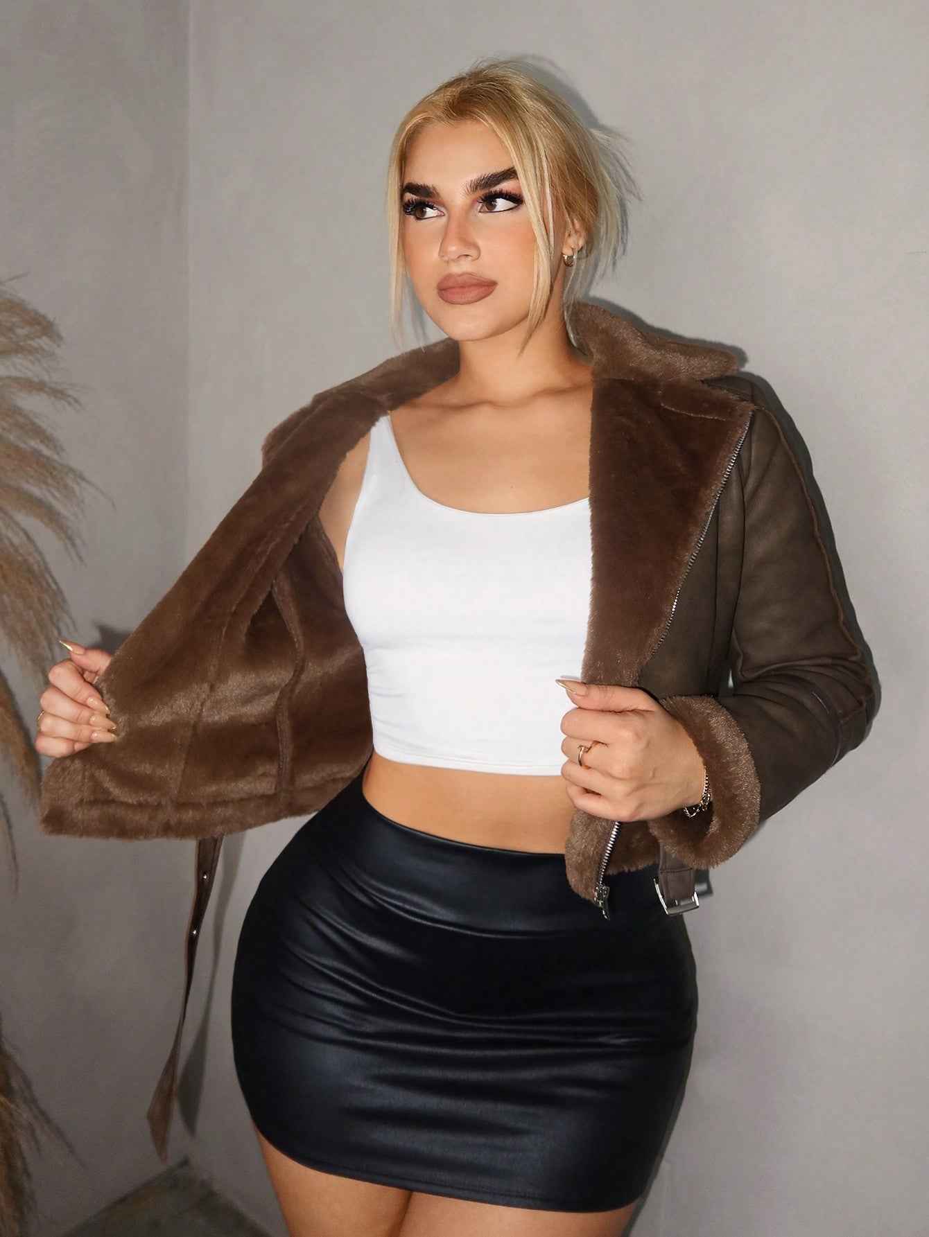 Chic Brown Faux Suede Zip-Up Jacket