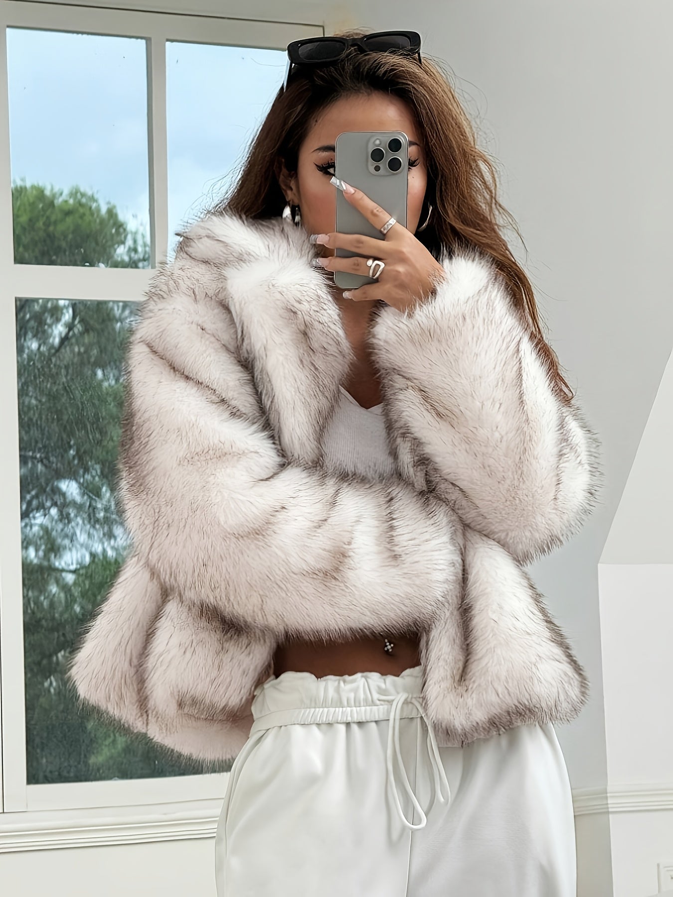 Winter Warm White Coat with Soft Fur-Lined Hood