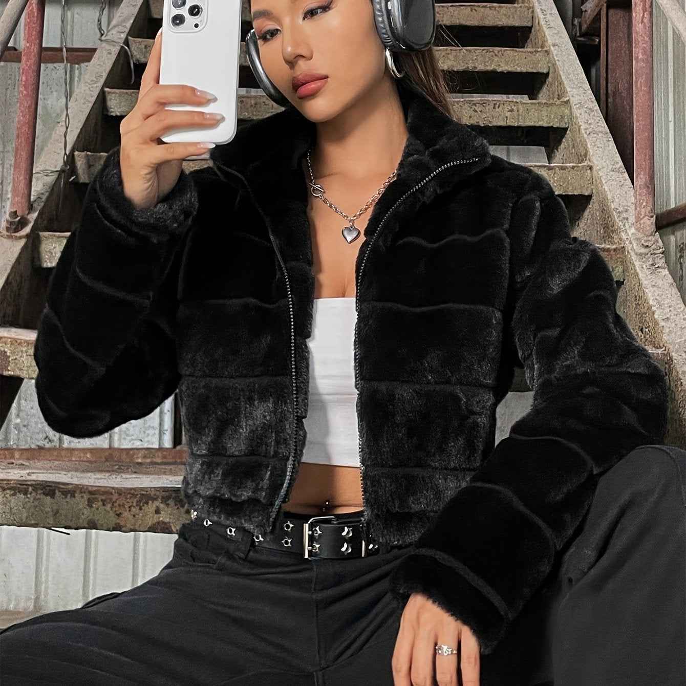 Elegant Luxury Zip-Up Plush Teddy Jacket