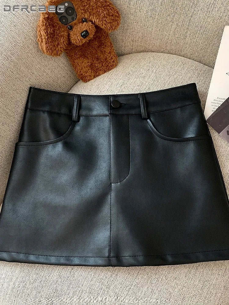 Retro Pu Faux Leather Mini Pencil Skort