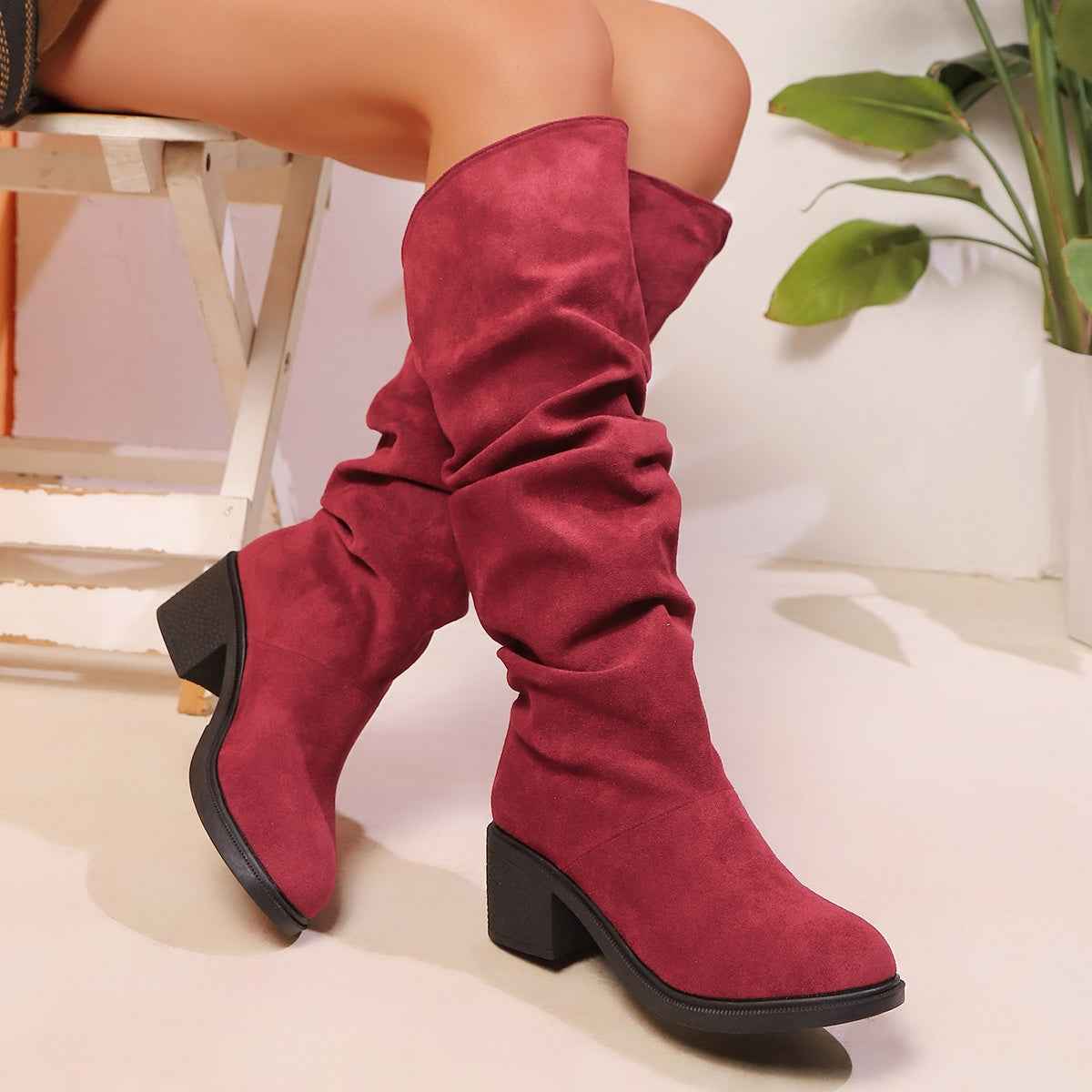 Faux Suede Mid-Calf Platform Boots – All-Season Comfort Edition