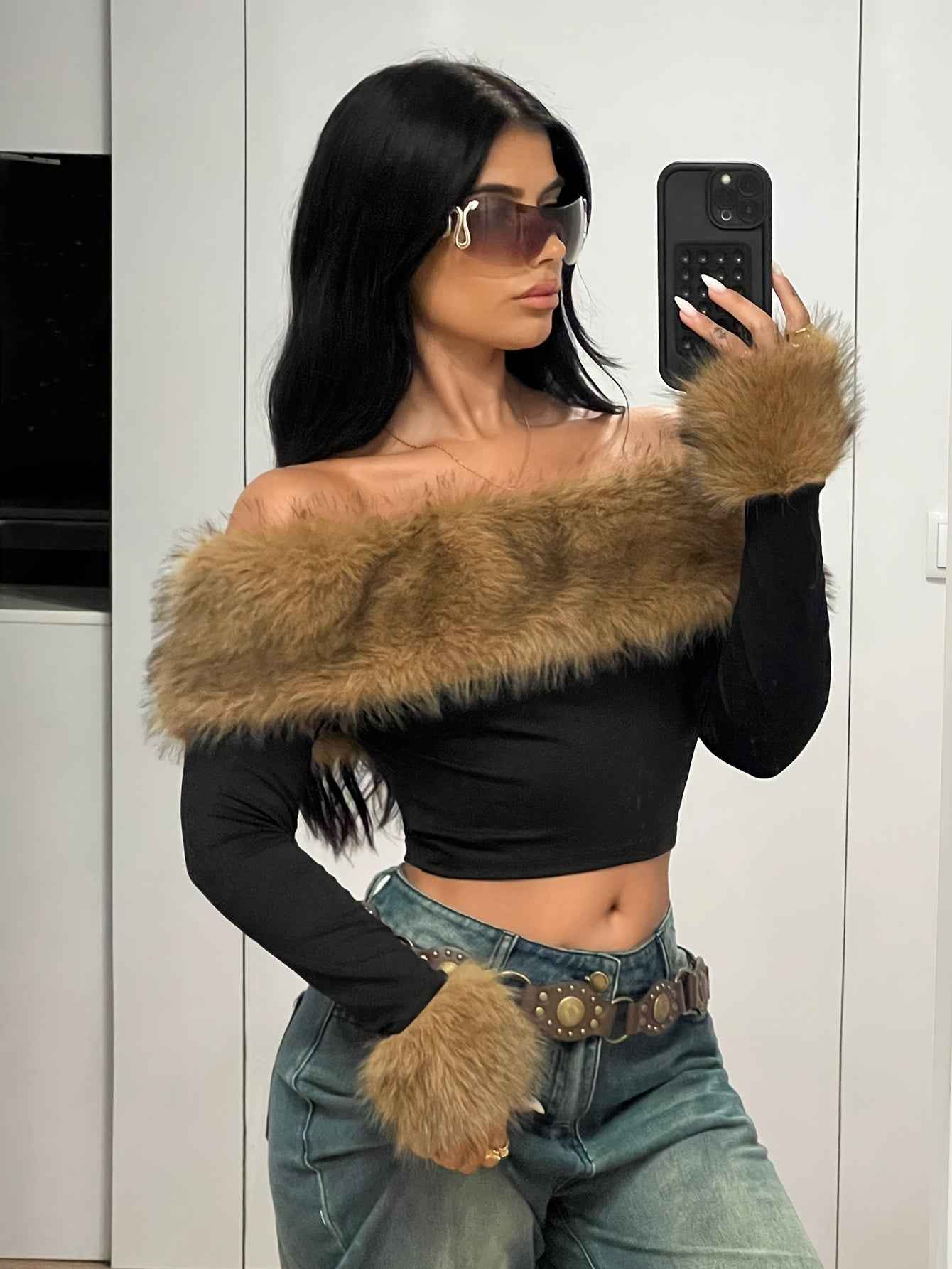 Cozy Off-Shoulder Long Sleeve Faux Fur Collar Top